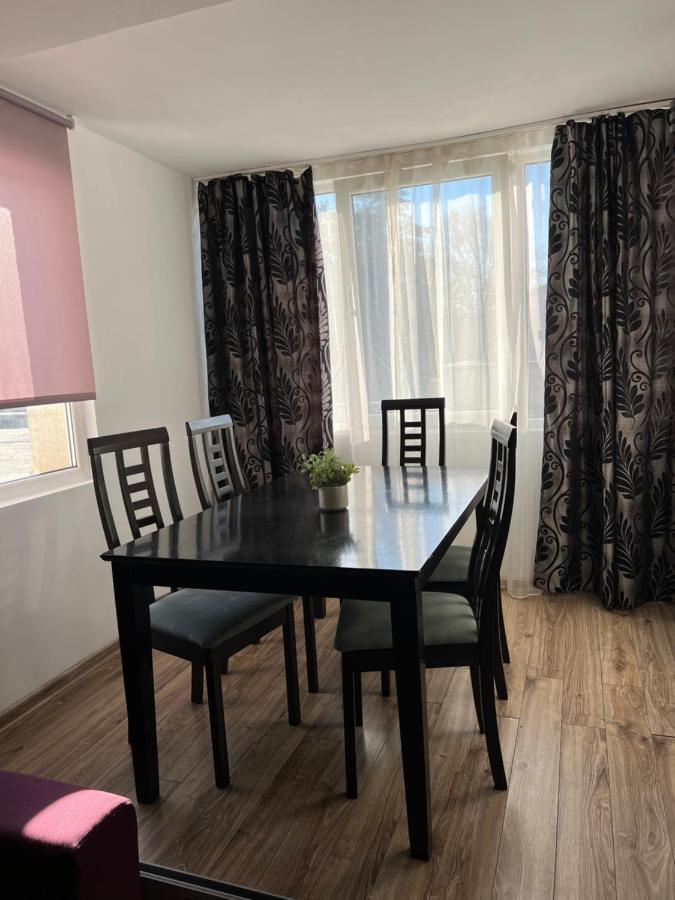 Nordic Sunny Apartment Suceava Exterior photo